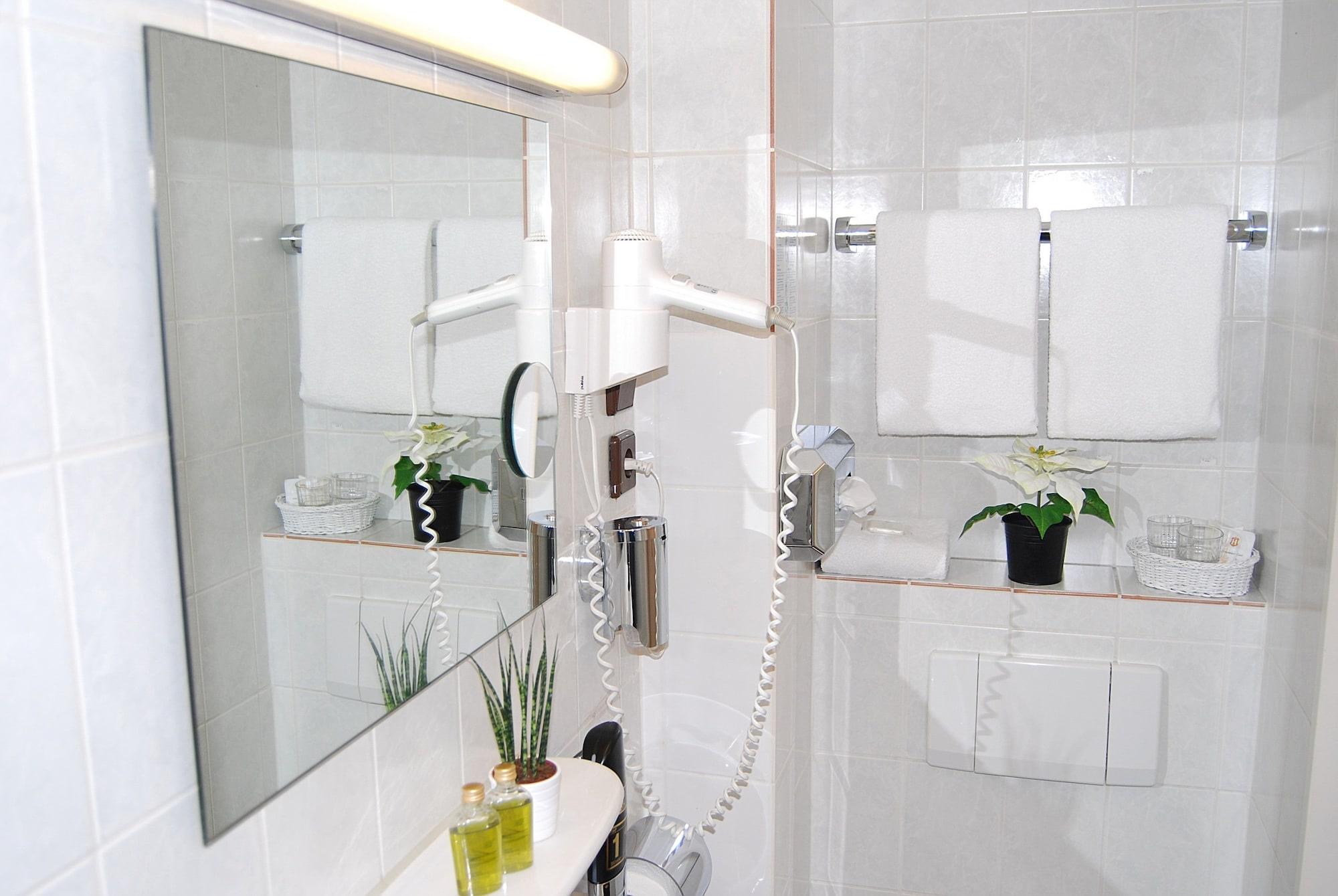 Hotel Krone Aachen | City-Eurogress Екстер'єр фото