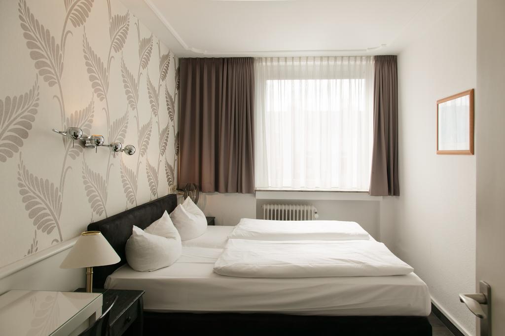 Hotel Krone Aachen | City-Eurogress Екстер'єр фото