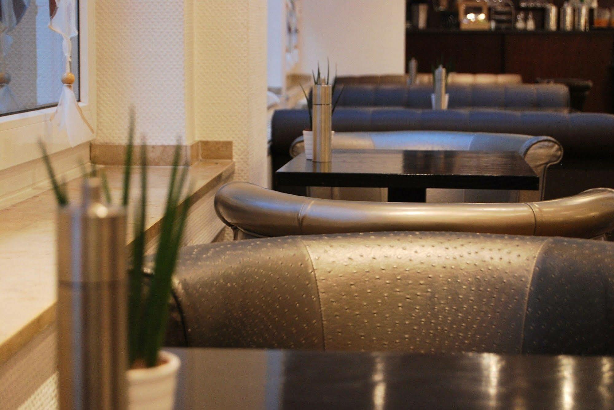 Hotel Krone Aachen | City-Eurogress Екстер'єр фото